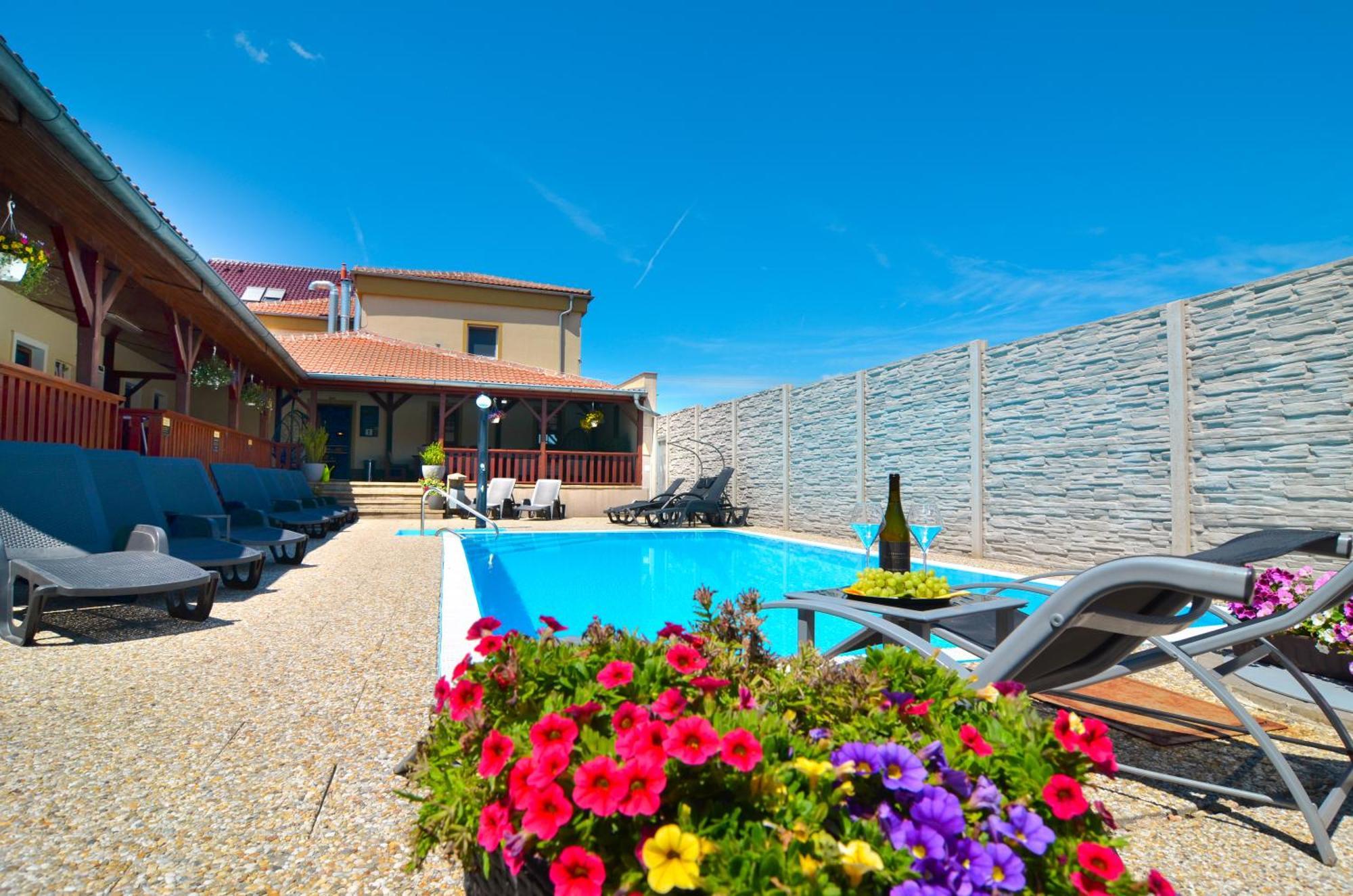 Penzion Zaječák Zaječí Exterior foto